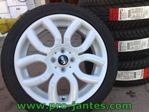 pack jantes mini cooper spoke white 17'+ pneus rockstone F 105 205/45/17