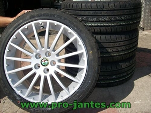 Pack jantes alfa roméo GT 147/156 GTV Jtdm 17''pouces+pneus rockstone F105 215/45/17