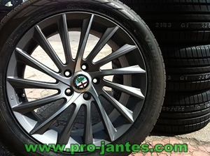 Pack jantes alfa roméo GIULIETTA black line 17''pouces+pneus pace pc10  225/45r17